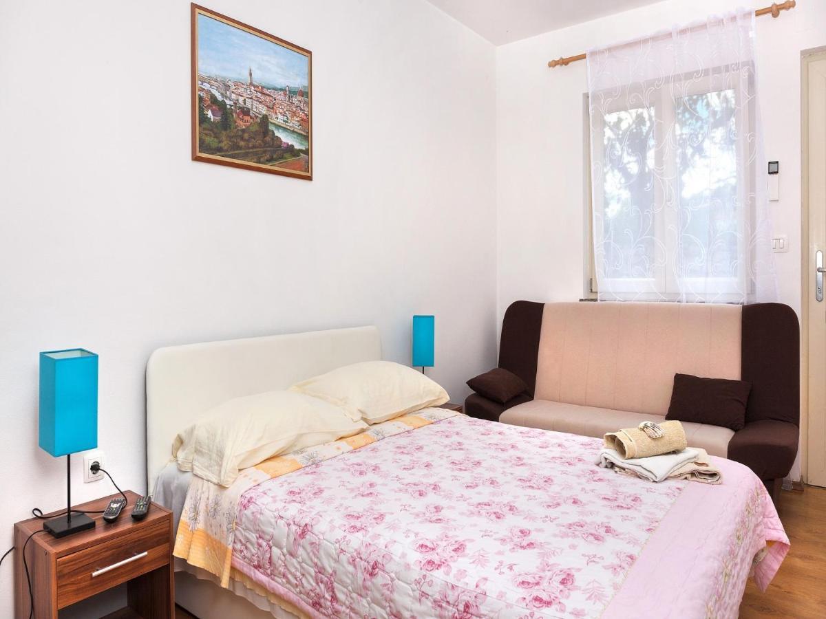 Apartments Barbara Брсеч Экстерьер фото